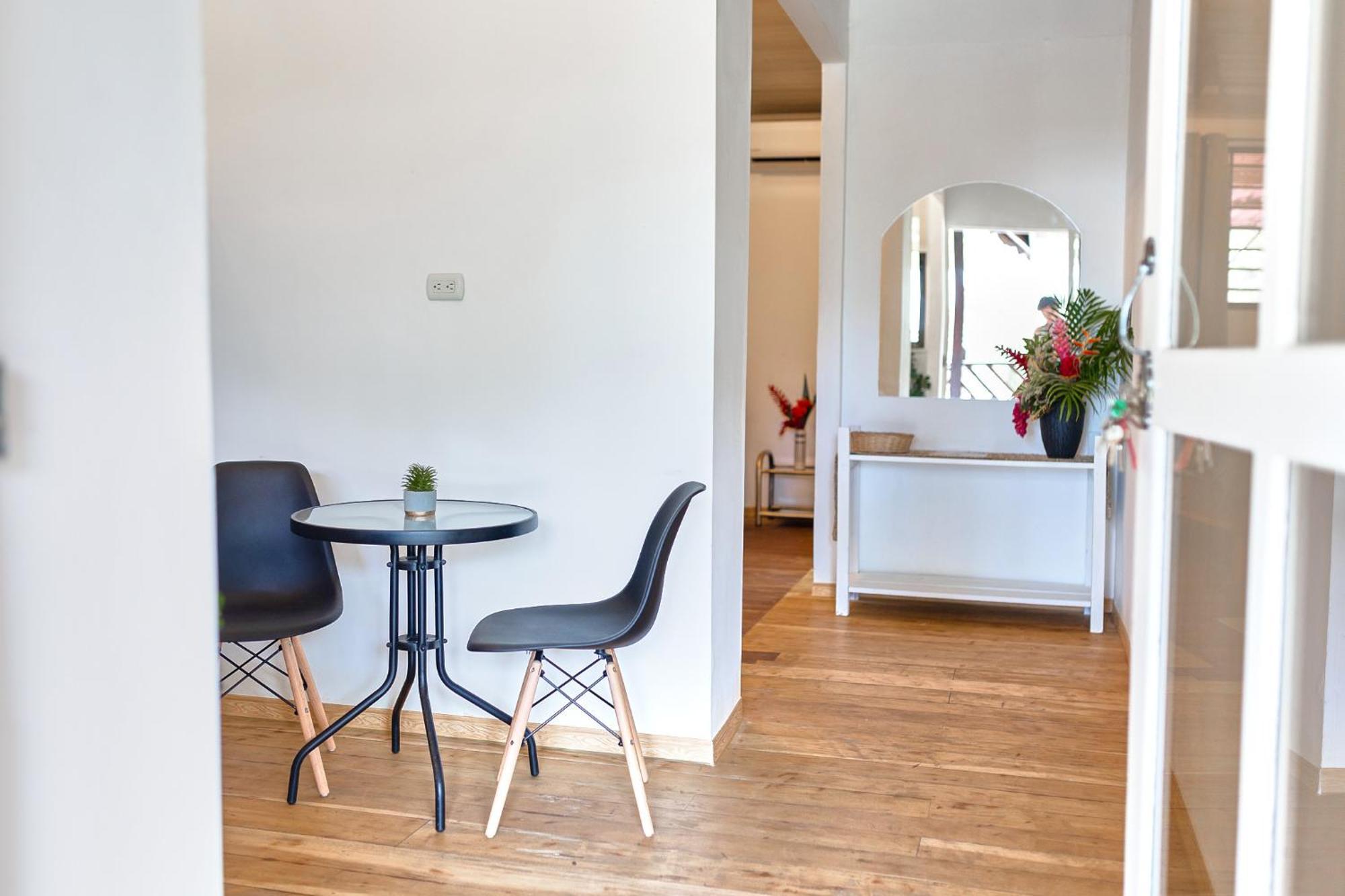 Apartmán Elena Brown Puerto Viejo de Talamanca Exteriér fotografie